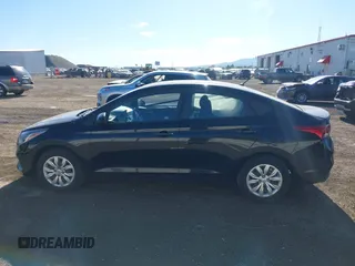 2018 Hyundai Accent SE z VIN 3KPC24A32JE019908, wystawiony jako IAAI lot #42358605 z przebiegiem 59 693 mil mil oraz . Historia ofert i sprzedaży dostępna na DreamBid. Obrazek 14.