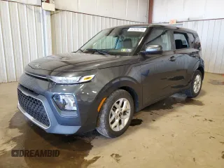 2021 Kia Soul S with VIN KNDJ23AU2M7762499, listed as a Copart auction lot 52526215 with Not Provided miles and Salvage Title. Bid and sale history available at DreamBid. Image 1.