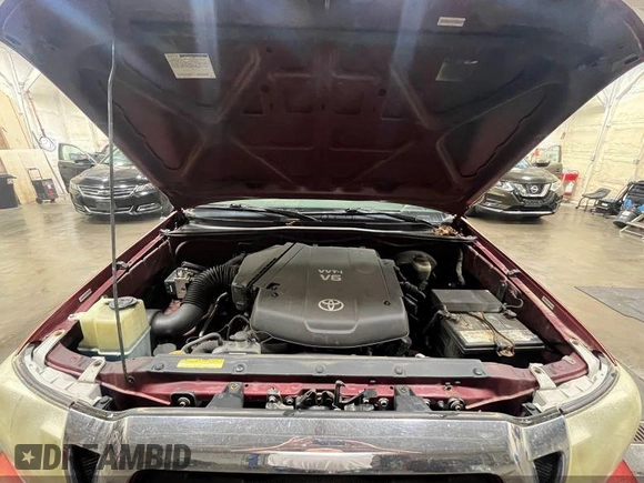 2007 Toyota Tacoma with VIN 5TEUU42NX7Z341101, listed as a IAAI auction lot 42588633 with 196,587 mi miles and . Bid and sale history available at DreamBid. Image 10.