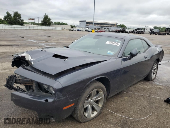 2019 Dodge Challenger SXT z VIN 2C3CDZAG6KH618377, wystawiony jako Copart lot #58764265 z przebiegiem 135 151 mil mil oraz Czysty tytuł • Clean title. Historia ofert i sprzedaży dostępna na DreamBid. Obrazek 1.