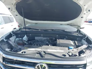 2021 Volkswagen Atlas SEL with VIN 1V2BR2CA8MC532226, listed as a IAAI auction lot 41741891 with 62,537 mi miles and . Bid and sale history available at DreamBid. Image 10.