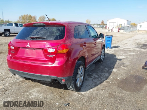 2015 Mitsubishi Outlander Sport ES with VIN 4A4AP3AU1FE053104, listed as a IAAI auction lot 40669797 with 127,778 mi miles. Bid and sale history available at carsss.com. Image 4.