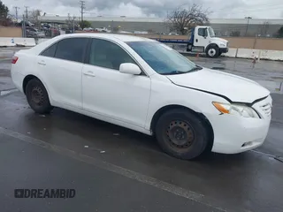 2009 Toyota Camry z VIN 4T1BE46K09U886753, wystawiony jako IAAI lot #41542862 z przebiegiem 222 022 mil mil oraz . Historia ofert i sprzedaży dostępna na DreamBid. Obrazek 1.