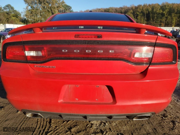 2013 Dodge Charger SXT Plus with VIN 2C3CDXHG8DH716565, listed as a Copart auction lot 80103604 with 129,959 mi miles and Salvage Title. Bid and sale history available at carsss.com. Image 6.