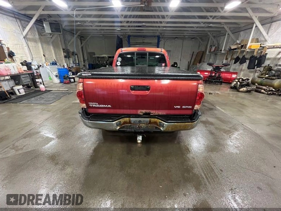 2007 Toyota Tacoma with VIN 5TEUU42NX7Z341101, listed as a IAAI auction lot 42588633 with 196,587 mi miles and . Bid and sale history available at DreamBid. Image 13.