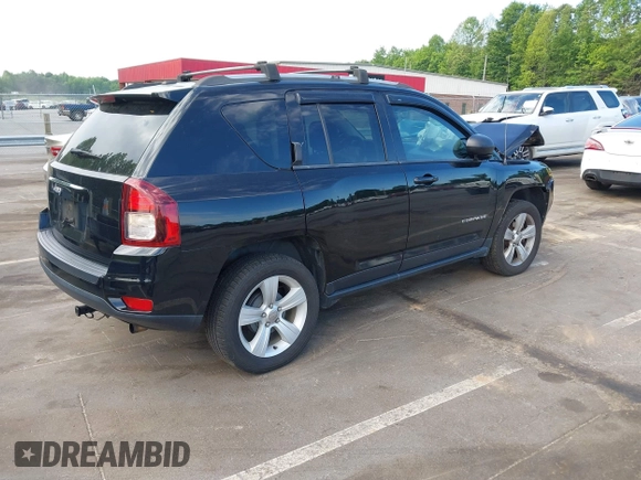 2016 Jeep Compass Sport z VIN 1C4NJCBA2GD715553, wystawiony jako IAAI lot #42205109 z przebiegiem 121 353 mil mil oraz . Historia ofert i sprzedaży dostępna na DreamBid. Obrazek 4.