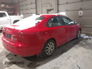 2012 Volkswagen Jetta SE с VIN 3VWDP7AJ8CM397842, выставлен на аукционе IAAI как лот 41591889 с пробегом 103 490 миль миль и . История ставок и продаж доступна на DreamBid. Изображение 4.