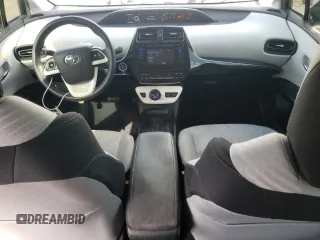 2017 Toyota Prius Two z VIN JTDKARFU8H3040812, wystawiony jako Copart lot #52872715 z przebiegiem 209 336 mil mil oraz Szkoda całkowita • Salvage title. Historia ofert i sprzedaży dostępna na DreamBid. Obrazek 8.