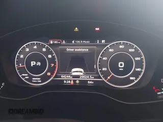 2020 Audi Q5 Premium Plus z VIN WA1BNAFY0L2105010, wystawiony jako IAAI lot #42121483 z przebiegiem 64 244 mil mil oraz . Historia ofert i sprzedaży dostępna na DreamBid. Obrazek 7.