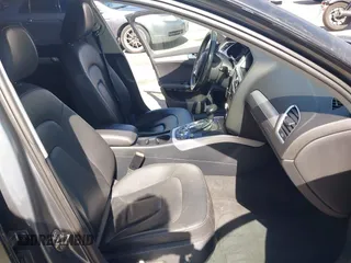 2016 Audi A4 Premium with VIN WAUAFAFL0GN016185, listed as a IAAI auction lot 41691573 with 81,501 mi miles. Bid and sale history available at carsss.com. Image 5.