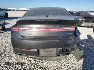 2019 Lincoln MKZ Hybrid Reserve II z VIN 3LN6L5MUXKR602589, wystawiony jako Copart lot #49489545 z przebiegiem 91 811 mil mil oraz Szkoda całkowita • Salvage title. Historia ofert i sprzedaży dostępna na DreamBid. Obrazek 6.