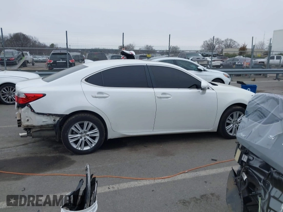 2015 Lexus ES 330 with VIN JTHBK1GG7F2194274, listed as a IAAI auction lot 41553276 with 133,899 mi miles and . Bid and sale history available at DreamBid. Image 13.