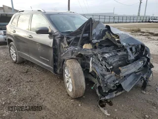 2015 Jeep Cherokee Latitude с VIN 1C4PJMCB8FW606345, выставлен на аукционе Copart как лот 45008765 с пробегом 186 954 миль миль и Списание • Salvage title. История ставок и продаж доступна на DreamBid. Изображение 4.