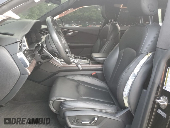 2019 Audi Q8 Prestige z VIN WA1FVAF12KD010469, wystawiony jako Copart lot #56690155 z przebiegiem 92 033 mil mil oraz Szkoda całkowita • Salvage title. Historia ofert i sprzedaży dostępna na DreamBid. Obrazek 7.