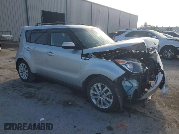 2018 Kia Soul + with VIN KNDJP3A50J7560864, listed as a Copart auction lot 53002155 with 43,968 mi miles and Salvage Title. Bid and sale history available at carsss.com. Image 4.