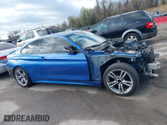 2014 BMW 4 Series 435i xDrive z VIN WBA3R5C59EK189019, wystawiony jako IAAI lot #41919215 z przebiegiem 236 908 mil mil oraz . Historia ofert i sprzedaży dostępna na DreamBid. Obrazek 14.