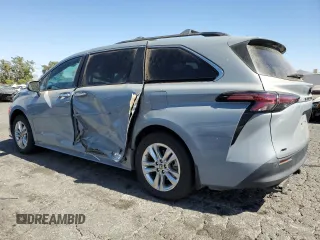 2022 Toyota Sienna XLE Woodland Edition with VIN 5TDASKFC1NS057260, listed as a Copart auction lot 67475584 with 59,396 mi miles and Salvage Title. Bid and sale history available at carsss.com. Image 2.