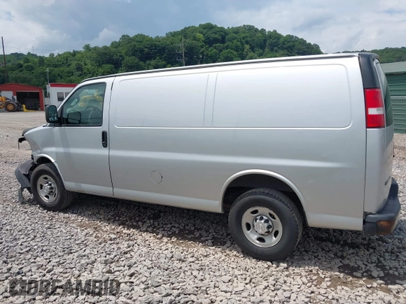 2017 Chevrolet Express Cargo with VIN 1GCWGAFF5H1119563, listed as a IAAI auction lot 42621612 with 164,965 mi miles and . Bid and sale history available at DreamBid. Image 14.