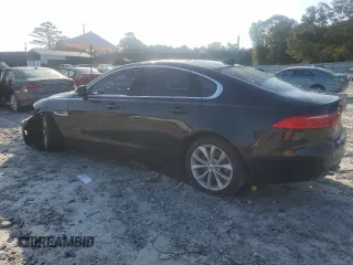 2017 Jaguar XF 20d Premium with VIN SAJBD4BN4HCY48097, listed as a Copart auction lot 68671564 with 99,562 mi miles and Salvage Title. Bid and sale history available at carsss.com. Image 2.