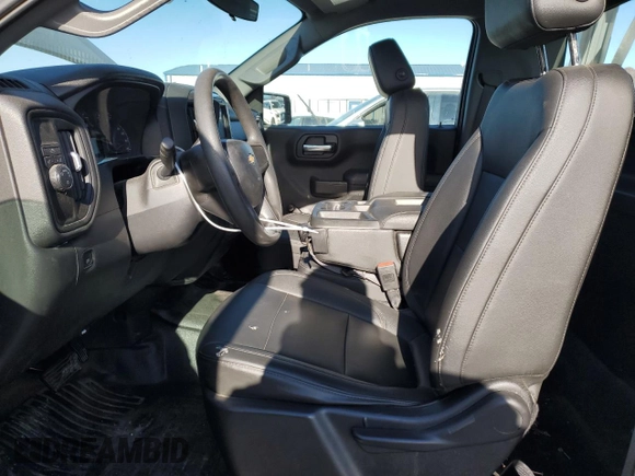 2020 Chevrolet Silverado 1500 Work Truck with VIN 3GCNWAEH5LG133295, listed as a Copart auction lot 82829344 with 90,438 mi miles and Salvage Title. Bid and sale history available at DreamBid. Image 7.