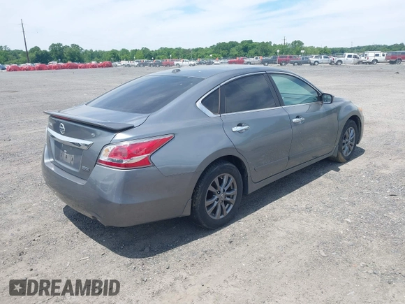 2015 Nissan Altima SL z VIN 1N4AL3AP3FC483764, wystawiony jako IAAI lot #42309176 z przebiegiem 144 231 mil mil oraz . Historia ofert i sprzedaży dostępna na DreamBid. Obrazek 4.