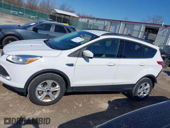 2016 Ford Escape SE with VIN 1FMCU9GX7GUC23546, listed as a IAAI auction lot 41735172 with 35,126 mi miles. Bid and sale history available at carsss.com. Image 15.