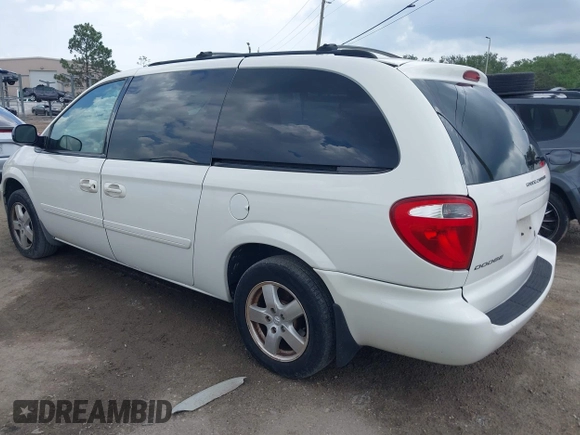 2006 Dodge Grand Caravan SXT z VIN 2D4GP44L56R908659, wystawiony jako IAAI lot #42382993 z przebiegiem 141 088 mil mil oraz . Historia ofert i sprzedaży dostępna na DreamBid. Obrazek 3.