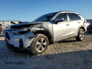 2022 Toyota RAV4 Hybrid XLE with VIN 2T3RWRFV2NW137604, listed as a Copart auction lot 81336524 with 38,473 mi miles and Salvage Title. Bid and sale history available at carsss.com. Image 1.