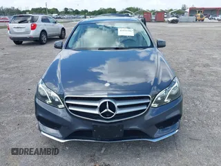 2014 Mercedes-Benz E 350 Sport with VIN WDDHF5KB1EB003911, listed as a IAAI auction lot 41931506 with 59,996 mi miles and . Bid and sale history available at DreamBid. Image 12.