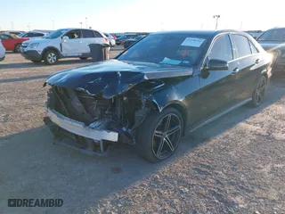 2014 Mercedes-Benz E-Class E 350 Sport with VIN WDDHF5KB2EB038828, listed as a IAAI auction lot 41238332 with 180,580 mi miles. Bid and sale history available at carsss.com. Image 18.