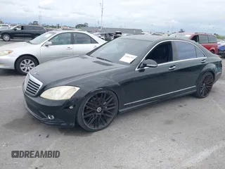 2007 Mercedes-Benz S 550 with VIN WDDNG71X57A054555, listed as a IAAI auction lot 42061165 with 127,885 mi miles and . Bid and sale history available at DreamBid. Image 2.