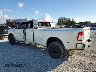 2021 Ram 3500 Big Horn with VIN 3C63RRHL5MG527756, listed as a Copart auction lot 44846445 with 90,339 mi miles and Salvage Title. Bid and sale history available at carsss.com. Image 2.