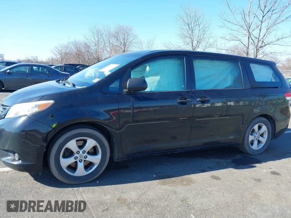 2013 Toyota Sienna L with VIN 5TDZK3DC1DS395994, listed as a IAAI auction lot 41759212 with 163,898 mi miles. Bid and sale history available at carsss.com. Image 13.