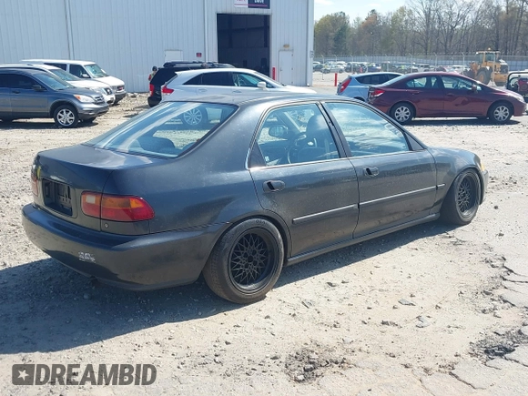 1992 Honda Civic DX z VIN 1HGEG8542NL032175, wystawiony jako IAAI lot #41852754 z przebiegiem 279 877 mil mil oraz . Historia ofert i sprzedaży dostępna na DreamBid. Obrazek 4.