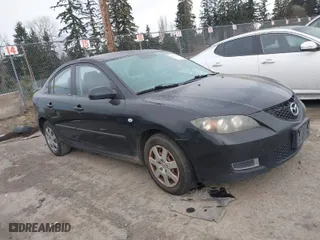 2007 Mazda Mazda3 i Sport with VIN JM1BK12F571768782, listed as a IAAI auction lot 41523984 with 212,276 mi miles. Bid and sale history available at carsss.com. Image 1.