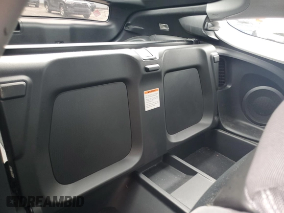 2011 Honda CR-Z EX z VIN JHMZF1D61BS001688, wystawiony jako Copart lot #57278815 z przebiegiem 177 643 mil mil oraz Szkoda całkowita • Salvage title. Historia ofert i sprzedaży dostępna na DreamBid. Obrazek 10.