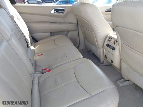 2014 Nissan Pathfinder SV with VIN 5N1AR2MN7EC682582, listed as a IAAI auction lot 41223254 with 149,860 mi miles. Bid and sale history available at carsss.com. Image 8.