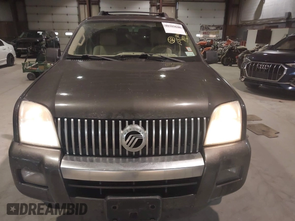 2006 Mercury Mountaineer Luxury with VIN 4M2EU47EX6UJ05577, listed as a IAAI auction lot 41315648 with 158,964 mi miles. Bid and sale history available at carsss.com. Image 12.