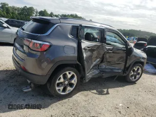 2019 Jeep Compass Limited z VIN 3C4NJCCB3KT793561, wystawiony jako Copart lot #60714115 z przebiegiem 100 787 mil mil oraz Czysty tytuł • Clean title. Historia ofert i sprzedaży dostępna na DreamBid. Obrazek 3.