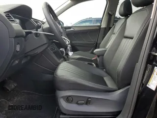2023 Volkswagen Tiguan SE with VIN 3VVNB7AX2PM058818, listed as a Copart auction lot 55518755 with 35,878 mi miles and Salvage title. Bid and sale history available at DreamBid. Image 7.