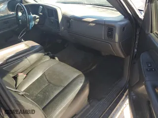 2006 Chevrolet Silverado 1500 LT1 with VIN 1GCEK19Z96Z288743, listed as a Copart auction lot 46788745 with 197,232 mi miles and Salvage Title. Bid and sale history available at carsss.com. Image 8.