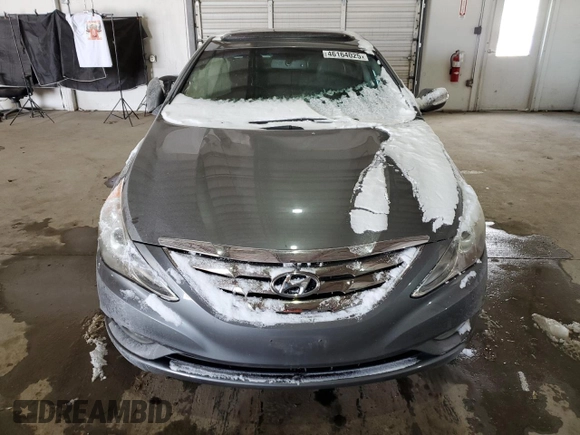2013 Hyundai Sonata Limited with VIN 5NPEC4AC4DH617813, listed as a Copart auction lot 46164025 with 87,256 mi miles and Salvage Title. Bid and sale history available at DreamBid. Image 5.