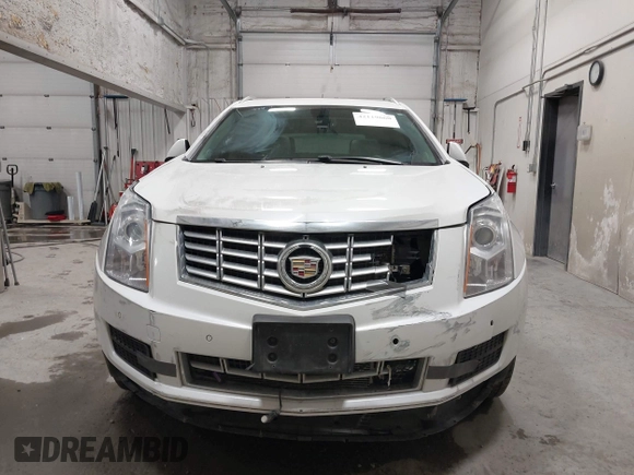 2015 Cadillac SRX Luxury Collection with VIN 3GYFNBE38FS596318, listed as a IAAI auction lot 42119660 with 45,178 mi miles. Bid and sale history available at carsss.com. Image 12.