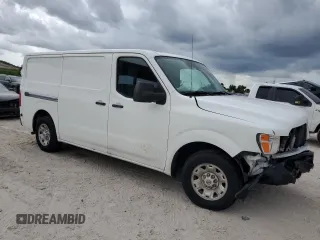 2018 Nissan NV Cargo S z VIN 1N6BF0KM6JN817191, wystawiony jako Copart lot #70959874 z przebiegiem 66 556 mil mil oraz Nie do naprawy • Non repairable. Historia ofert i sprzedaży dostępna na DreamBid. Obrazek 4.