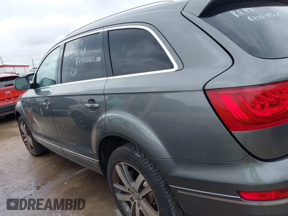 2015 Audi Q7 Premium Plus with VIN WA1LGAFE5FD019091, listed as a IAAI auction lot 42484106 with 140,999 mi miles and . Bid and sale history available at DreamBid. Image 14.