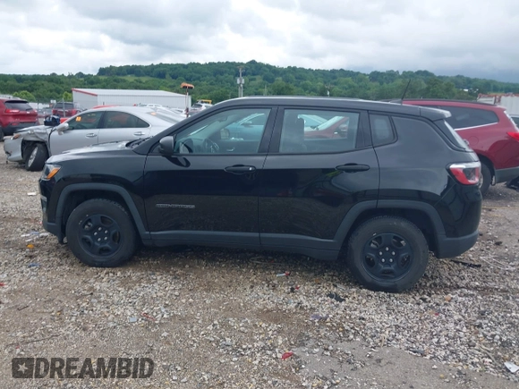 2019 Jeep Compass Sport с VIN 3C4NJCAB0KT624004, выставлен на аукционе IAAI как лот 42478659 с пробегом 76 289 миль миль и . История ставок и продаж доступна на DreamBid. Изображение 14.