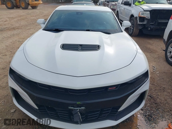 2019 Chevrolet Camaro 2SS with VIN 1G1FH1R79K0138141, listed as a IAAI auction lot 41957998 with 98,283 mi miles and . Bid and sale history available at DreamBid. Image 12.