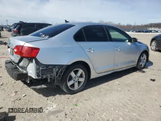 2013 Volkswagen Jetta TDI w/Premium with VIN 3VWLL7AJ9DM257467, listed as a Copart auction lot 49303315 with 168,001 mi miles and Clean title. Bid and sale history available at DreamBid. Image 3.