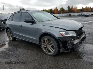 2017 Audi SQ5 Premium Plus with VIN WA1CCAFP2HA045617, listed as a Copart auction lot 77871754 with 109,057 mi miles and Salvage Title. Bid and sale history available at carsss.com. Image 4.