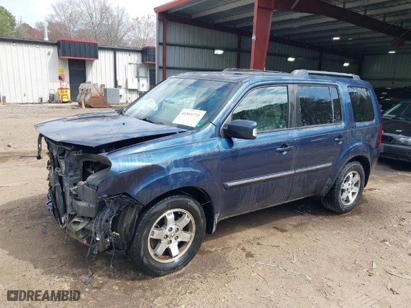 2010 Honda Pilot Touring with VIN 5FNYF4H80AB025356, listed as a IAAI auction lot 41866731 with 138,785 mi miles. Bid and sale history available at carsss.com. Image 2.